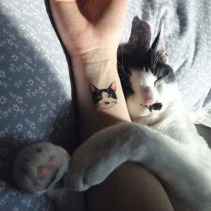 Ιδέες για τατουάζ μόνο για φανατικούς λάτρεις της γάτας