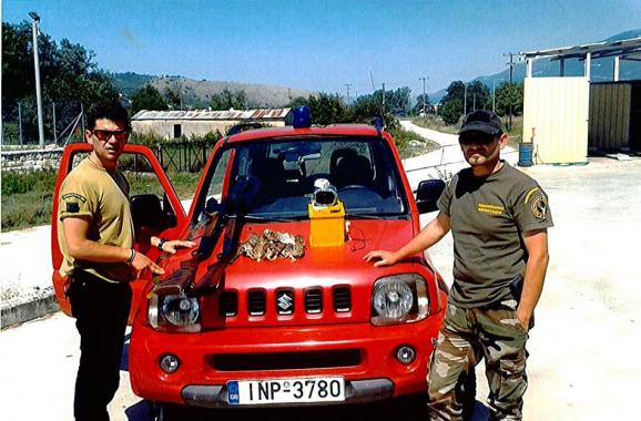 Συνέλαβαν τους 3 κυνηγούς που παράνομα εξόντωναν πουλιά και αγριογούρουνα στην Ήπειρο 1 ThirofylakesIpirou (1)