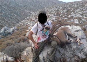 «Οικολόγοι» κυνηγοί σκότωσαν Κρι – κρι στην Κρήτη και ανέβασαν φωτογραφίες στο facebook