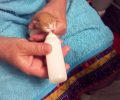 Νίκαια: Ζητάει βοήθεια για 3 νεογέννητα γατάκια που βρήκε πεταμένα μέσα σε κουβά