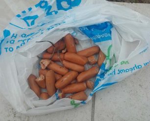 Δεκάδες φόλες - δηλητηριασμένα λουκάνικα βρήκε ο εκπαιδευμένος σκύλος σε Ηράκλειο και Βιάννο Κρήτης