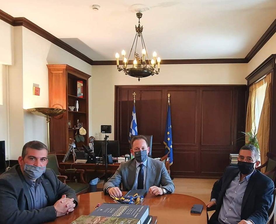 Ακυρώθηκε μετά από καταγγελία της Π.Φ.Π.Ο. το παράνομο πρωτάθλημα μορφολογίας σκύλων που διοργάνωσε ο Ο.Κ.Α.Δ.Ε. 1 PetsasSteliosKinigoi
