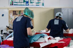 Ξένοι πληρώνουν τις στειρώσεις αδέσποτων σε δομές φιλοξενίας καθώς η κυβέρνηση τελικά δεν καλύπτει το κόστος (βίντεο)