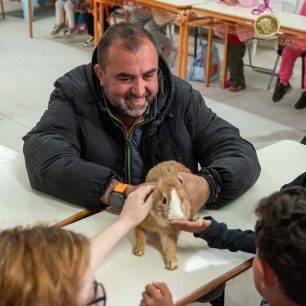 Άγρια και αιχμάλωτα ζώα χρησιμοποίησε ο Δήμος Καβάλας για να εκπαιδεύσει μικρούς μαθητές! 5 DimosKavalasZoaDomiAsylouPaidia18 3 2026 13
