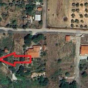 Οινόη Αττικής: Κατείχε δεκάδες όπλα, χιλιάδες φυσίγγια και κακοποιούσε πολλά κυνηγόσκυλα και ένα άλογο 56χρονος που συνελήφθη (βίντεο) 4 OinoiAttikisOplaSkyliaXartis2 2026 2